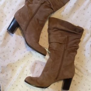 Naturalizer boots